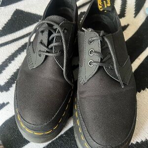 Dr. Martens Black Women’s Oxford Platform Shoes size 9 NEW